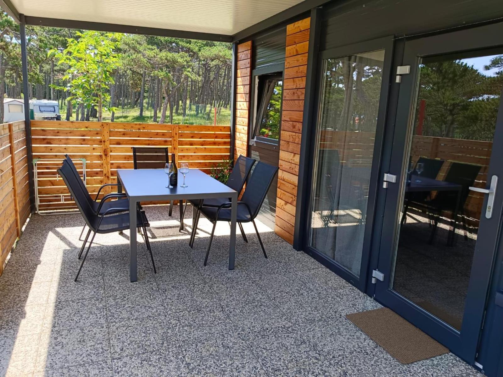 Camping Planik Hotel Ražanac Buitenkant foto